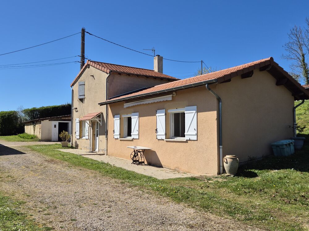 Propriété avec 2 maisons rénovées, 234m2, 11200m2 de terrain