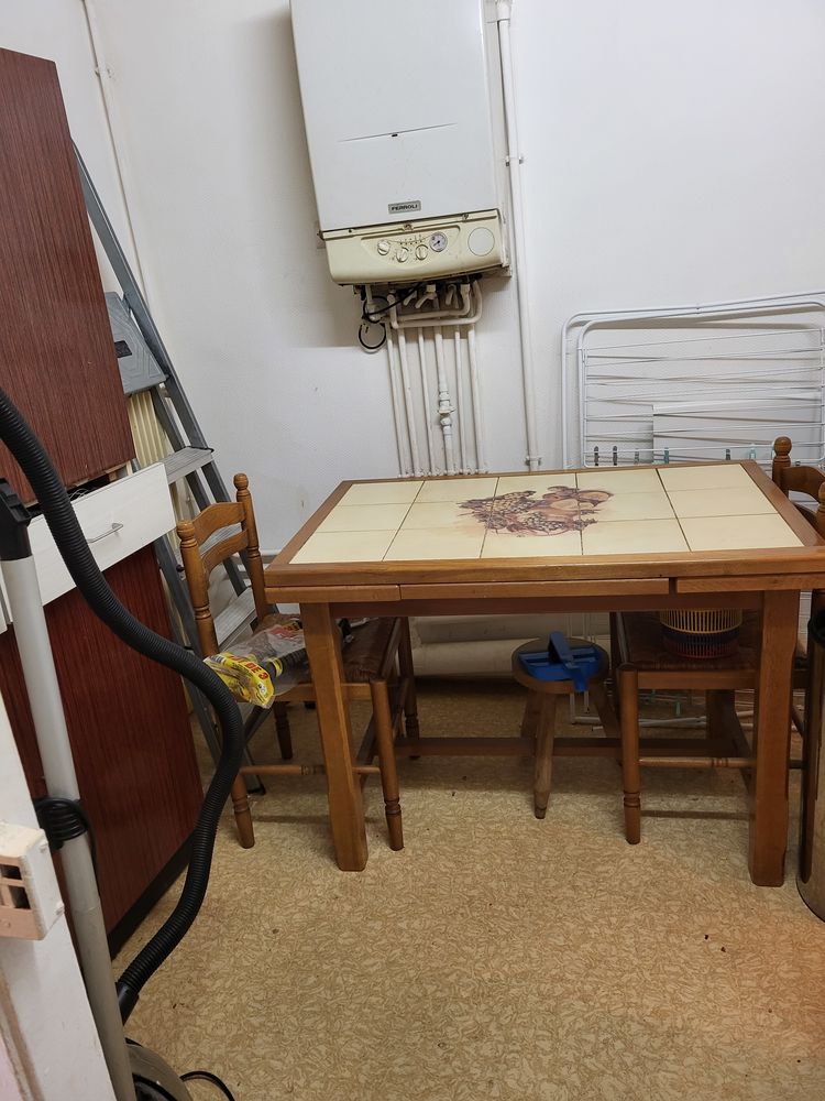 NEVERS CENTRE VILLE TYPE F2 MEUBLE