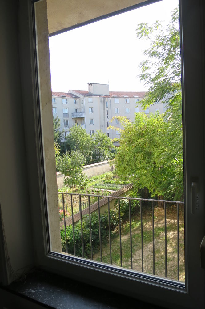 F2 NANCY CENTRE RUE PICHON PROX HOPITAL CENTRAL PLACE DES