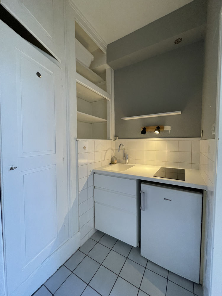 F2 NANCY CENTRE RUE PICHON PROX HOPITAL CENTRAL PLACE DES