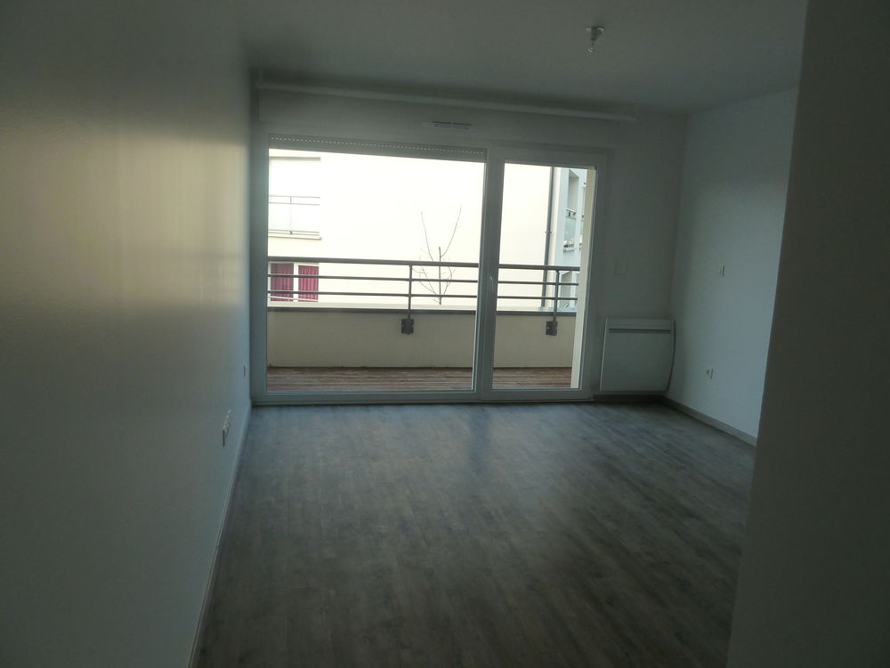 studio avec parking proche hopital soissons