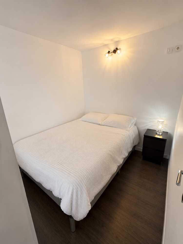 Studio de 29,70m² avec coin nuit et terrasse.