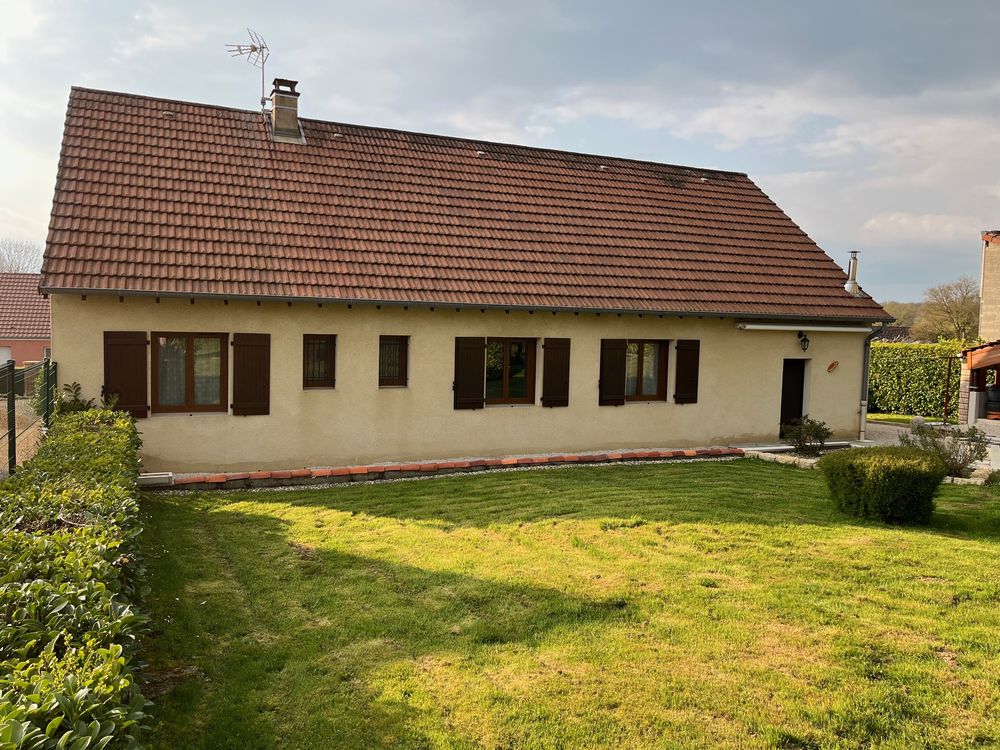 Maison individuelle de plain-pied située dans un lotissement