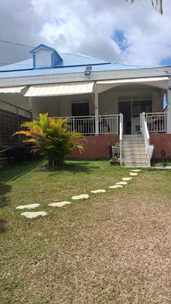 Charmante villa mitoyenne T3