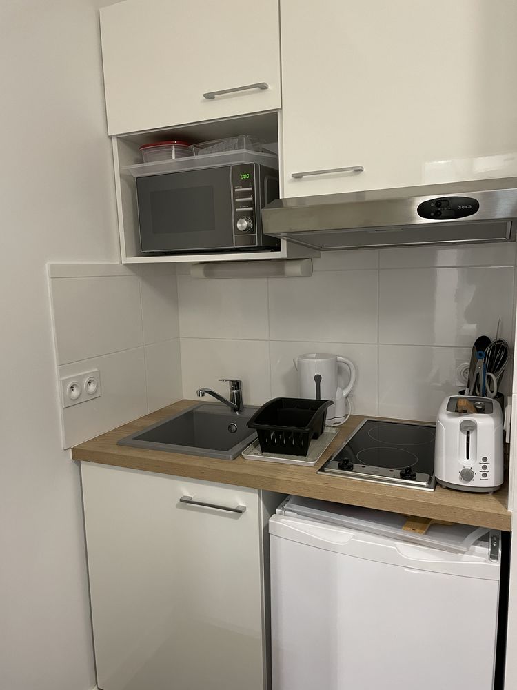 Studio meublé avec internet inclus belles prestations
