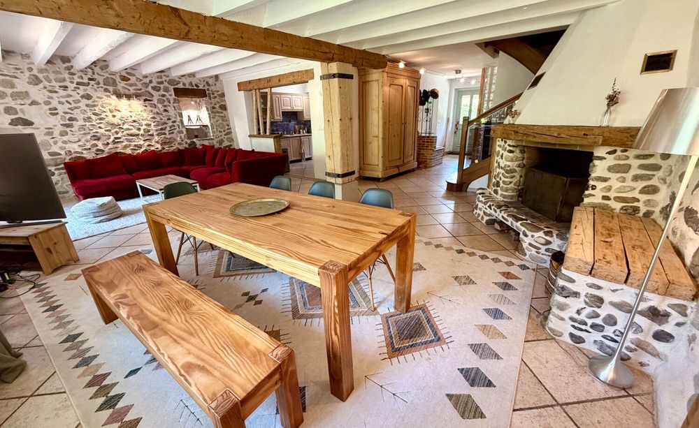 Maison de caractère ? 290 m² ? DPE B