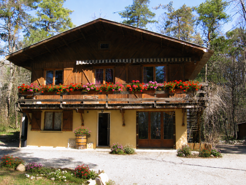 Maison gap sud 3000m² de terrain clos et arboré