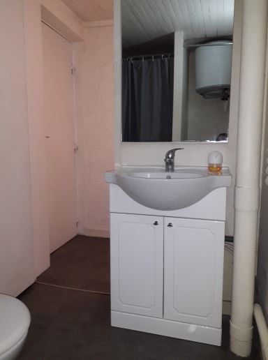 studion 23 m2 non meublé Voiron centre