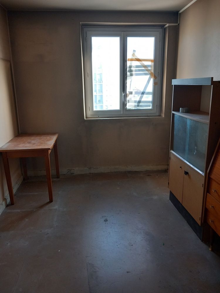 4 pièces à Bagnolet - 7ème étage avec ascenseur -