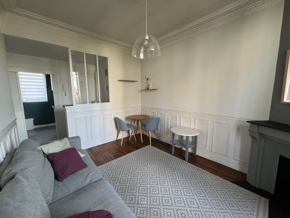Charmant appartement 2 pièces ancien et rénové