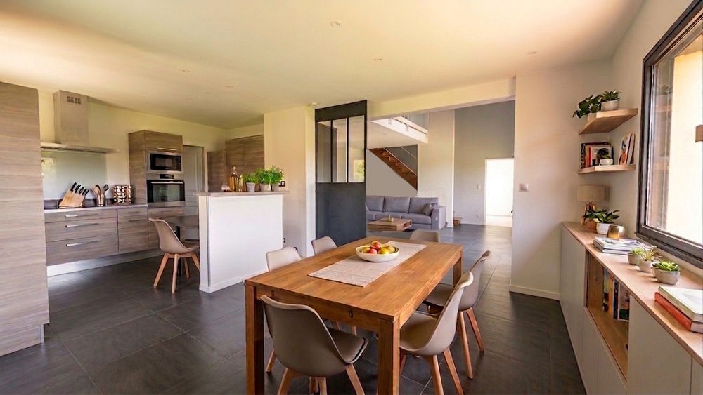 Maison 7 pièces 208 m²