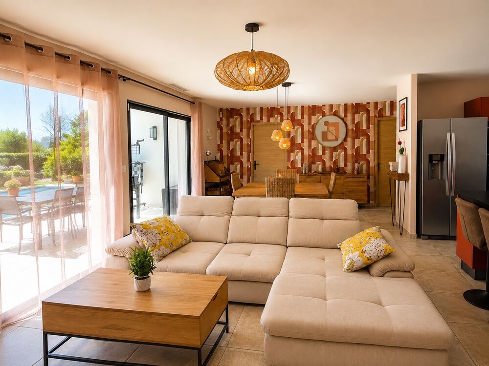 Maison récente 125 m² avec piscine, au c?ur d'une pinède