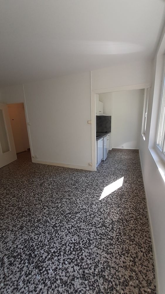 GRENOBLE STUDIO 27 M2