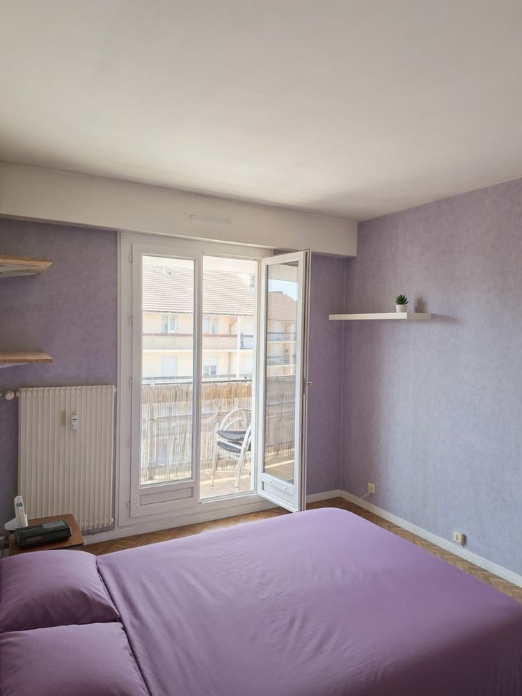 Appartement F2 de 38 m² à Pontarlier, avec balcon et parking