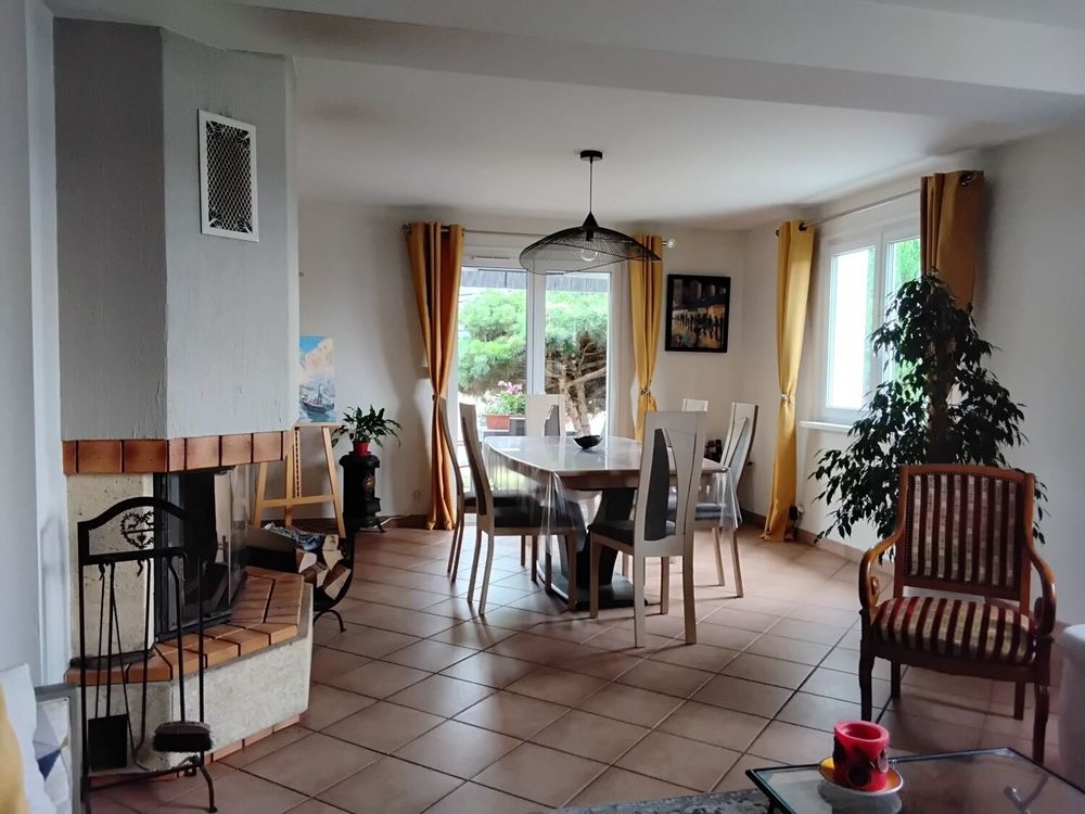 : Maison - 4 pièces - 93 m² sur terrain de 5 ares