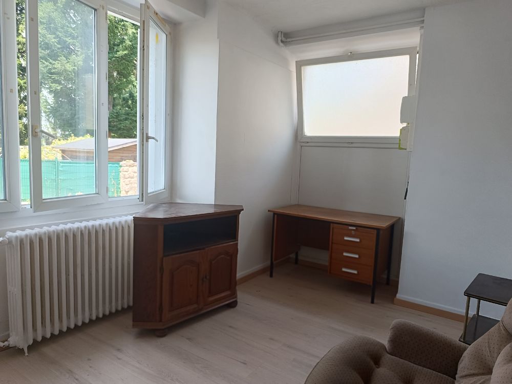 Appartement F2 meublé à neuf plain-pied à Courtille