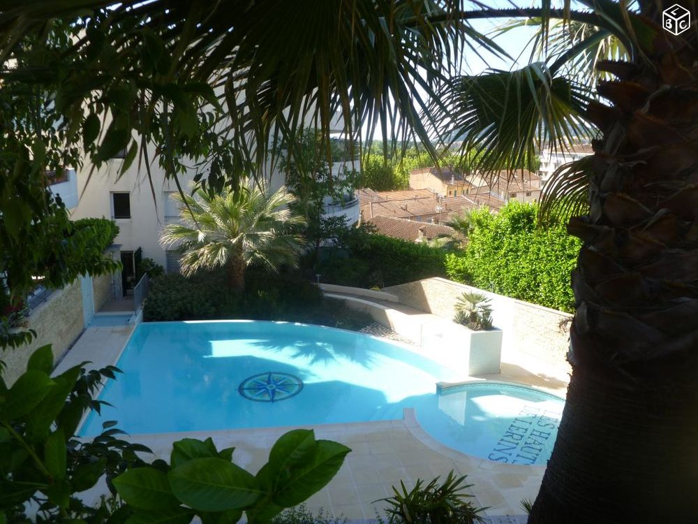Mandelieu centre. Très beau 2 pièces 51m2 Hauts de Lérins.