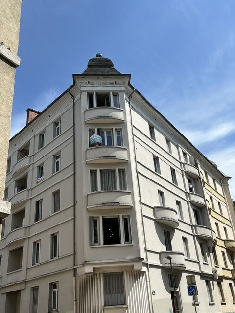 T3 lumineux 73 m² - Art Déco - Vue dégagée - Centre Chambéry