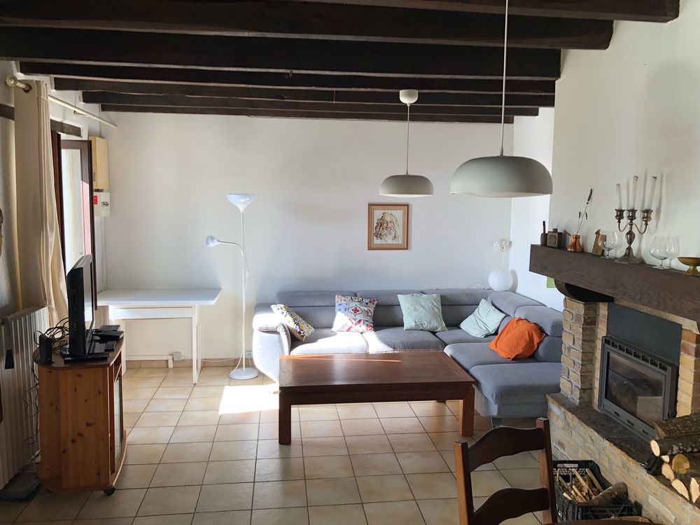 Maison de campagne avec vue, piscine et grange -Calme assuré