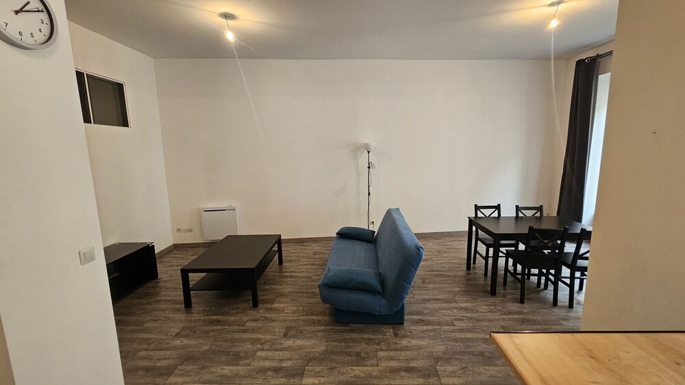 ? Appartement meublé 3 pièces ? 83 m² ? Thizy