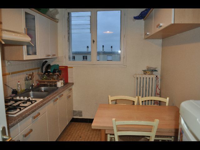 1 chambre dans à 3 proche M° A France