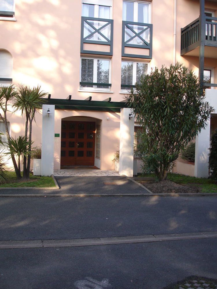 Anglet Hardoy /Bois belin, T2 avec vaste terrasse