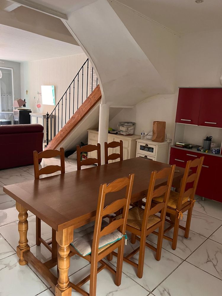 Maison de caractère du XIX? siècle ? 125 m² ? 140 000 € ? Pa
