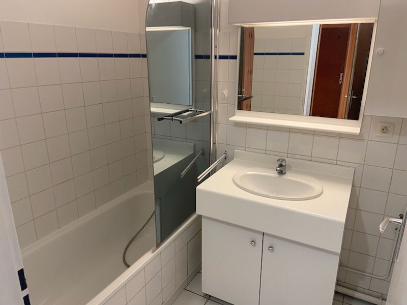 studio centre ville. Inclus chauffage et eau chaude