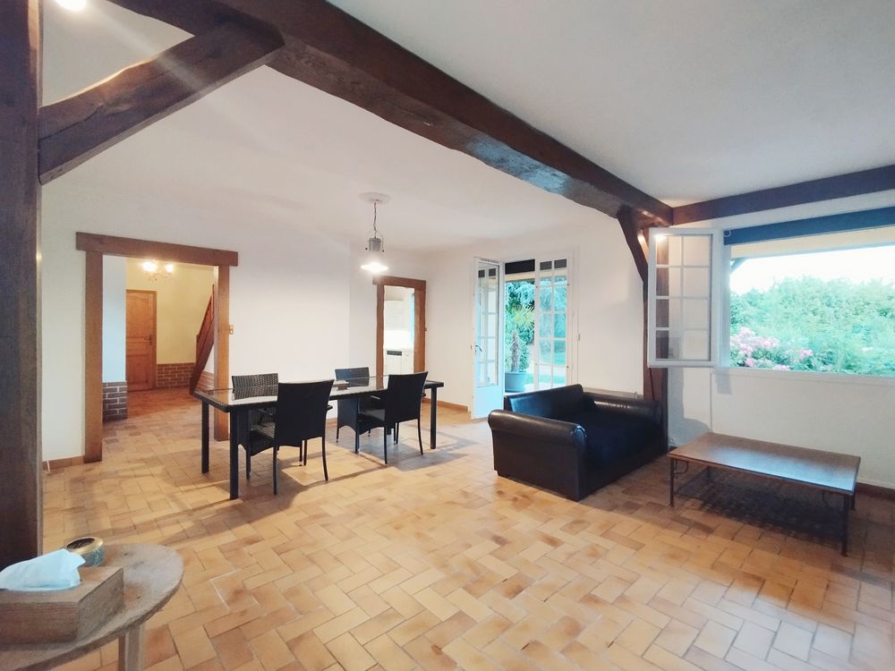 Maison individuelle 133m² - Sous-sol complet & Terrain 3112m