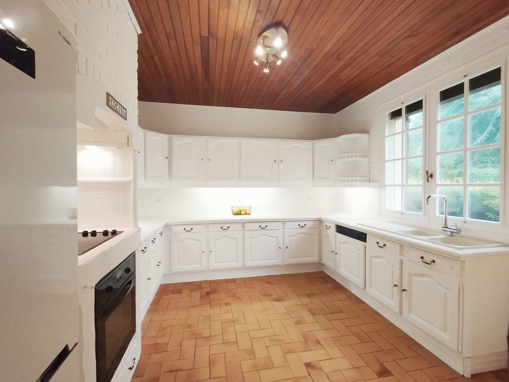 Maison individuelle 133m² - Sous-sol complet & Terrain 3112m