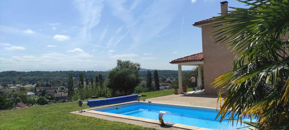 Haut IDRON . Vue imprenable T6 récent, tout confort et calme