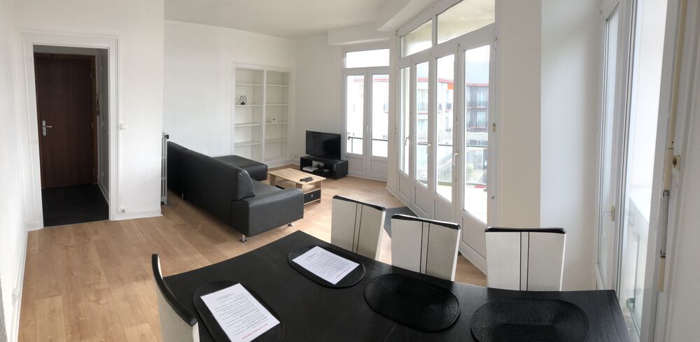 T4 meublé 110m2 - 3 chambre, 1 SDB - Face gare