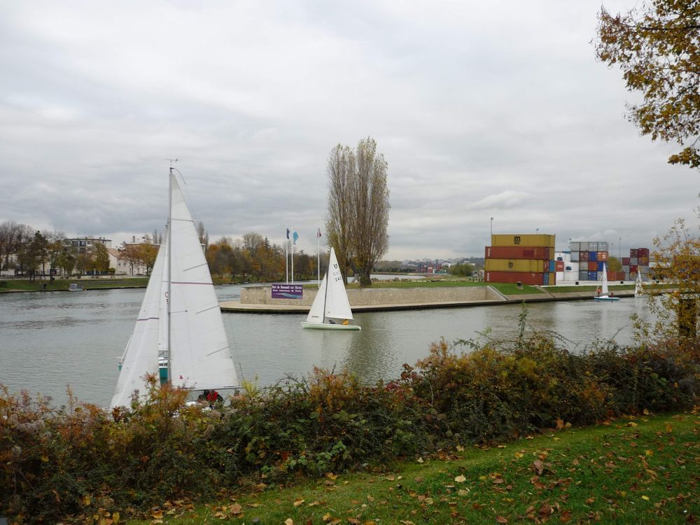 joli studio 27 m2 meublé 720€ CRETEIL
