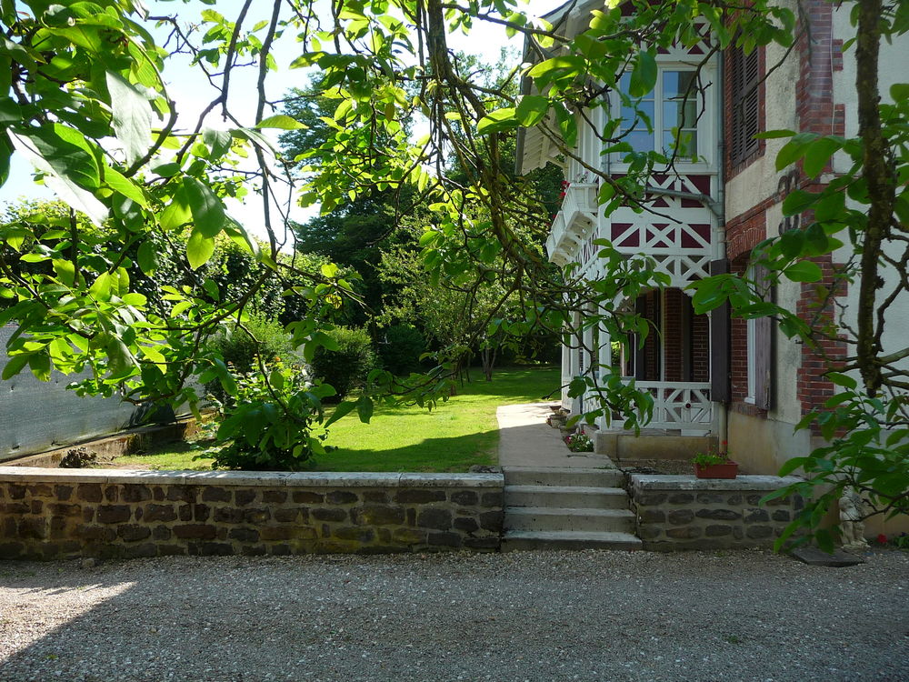 MAISON Bourgeoise