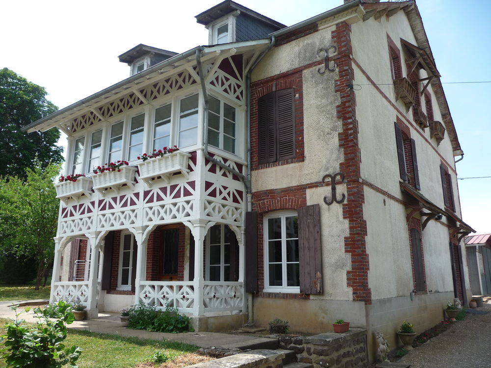 MAISON Bourgeoise