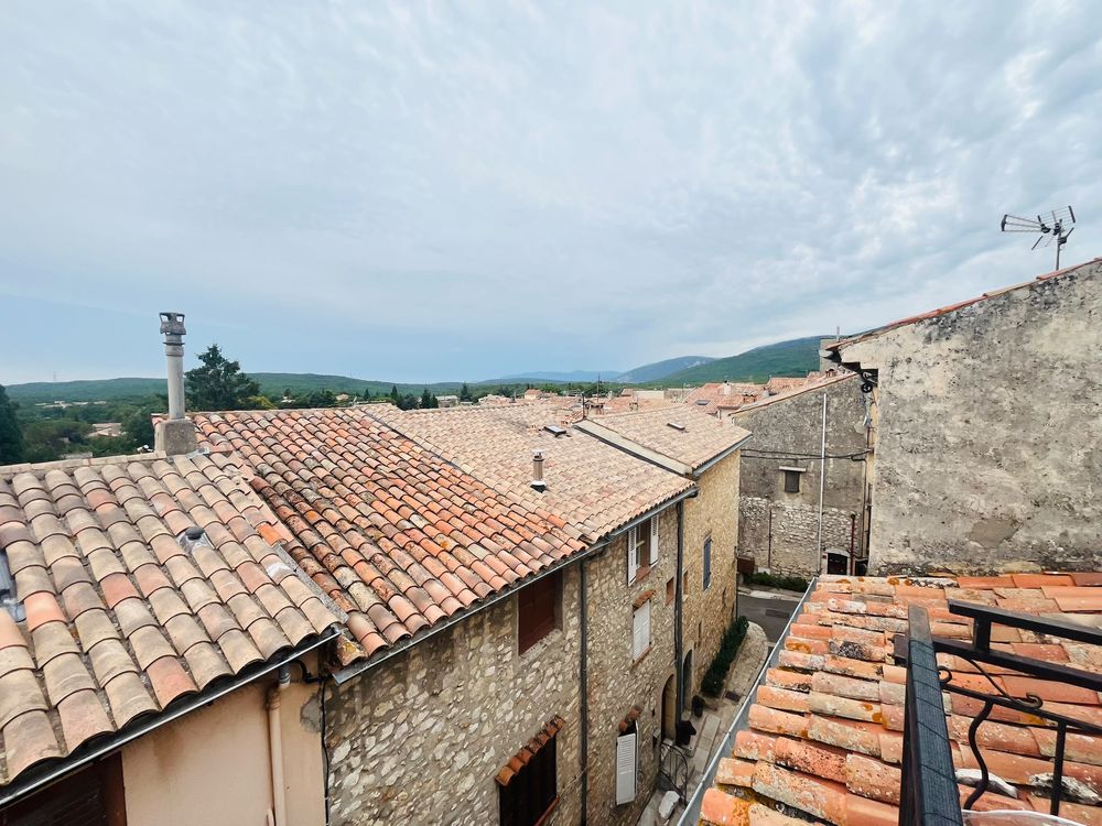 Charmant appartement de 30 m2 à Saint-Vallier-de-Thiey
