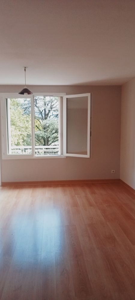 Gd F3 très lumineux
