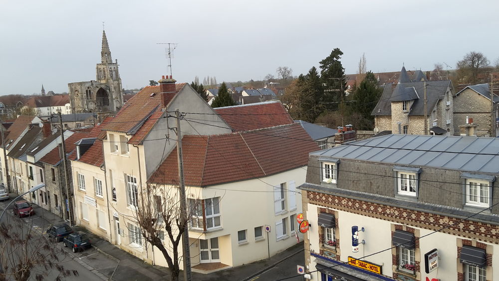 2 Pièces - 47 m2 - vue dégagée - 3e étage ascenseur -