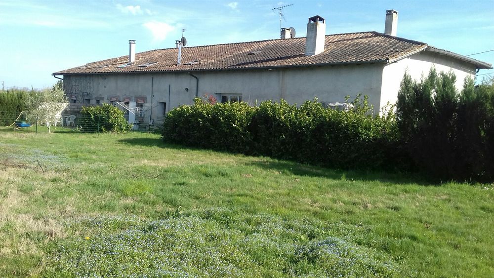 ferme avec 2 logements séparé