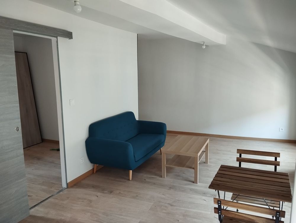 T2 meublé & cosy - Centre piéton Saint-Chamond (2 min Mairie
