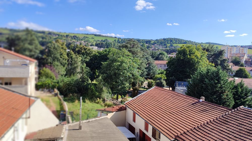F2 45 m² - Centre de La Ricamarie (face Mairie)