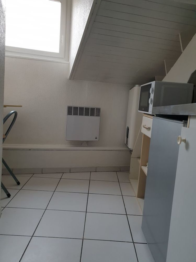 STUDIO MEUBLÉ AU COEUR DU CENTRE VILLE