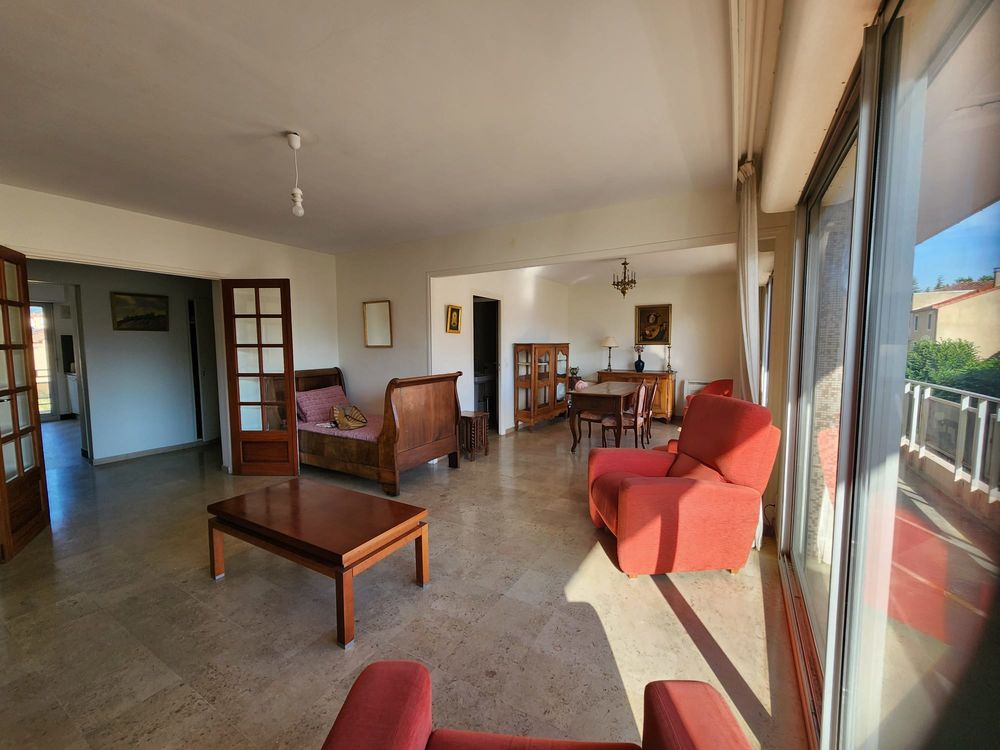 Centre Millau, bel appartement 123 m2, traversant, lumineux.