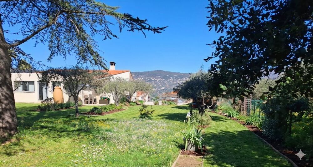 Direct propriétaire, propriété rénovée dpe B 150m² 4p. pisc