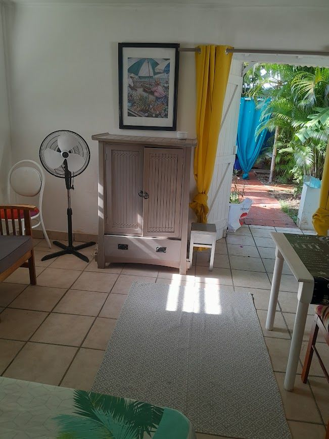 Bungalow, terrasse ; jardin