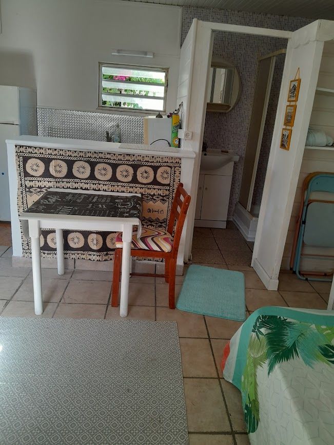Bungalow, terrasse ; jardin