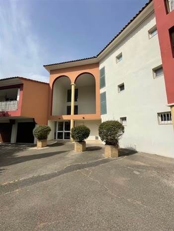 T2 rénové avec cave et parking, possibilité garage