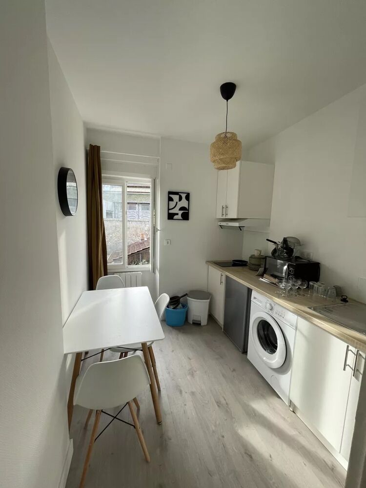 Beau studio meublé F1 de 28m²