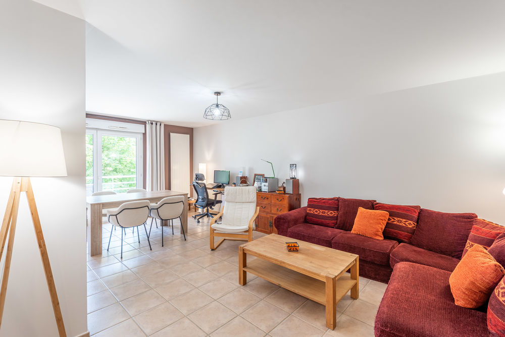Appartement T4 de 90 m² avec balcon, garage et cave