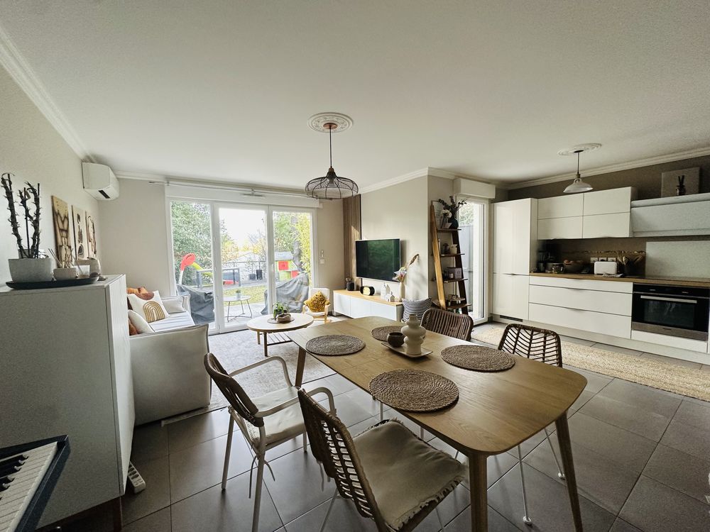 Maison contemporaine 3 pièces avec jardin